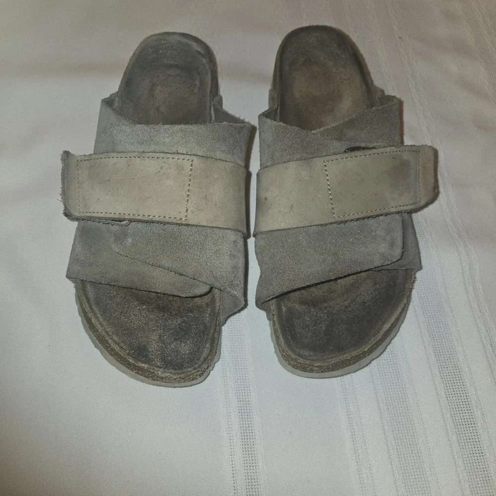 Birkenstock Kyoto Sandals 7M 9W Stone Suede Leather Adjustable Strap Lightweight